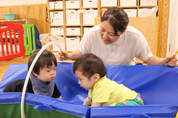 運動教育の様子の写真